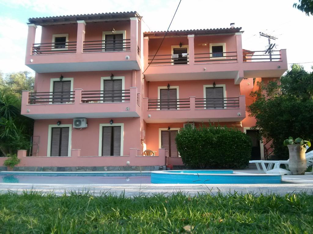 Stathis Apartments ダシア エクステリア 写真